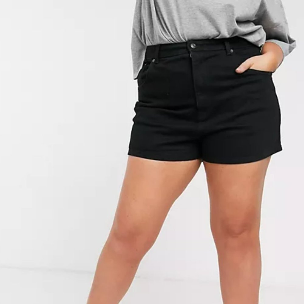 ASOS Design Curve Denim A Line Mom Short in Black